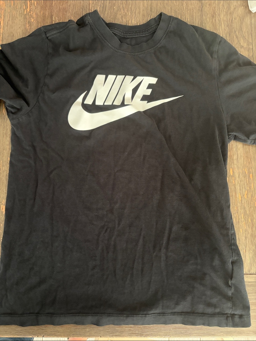 Nike Black Short Sleeve Tee with White Swoosh Logo